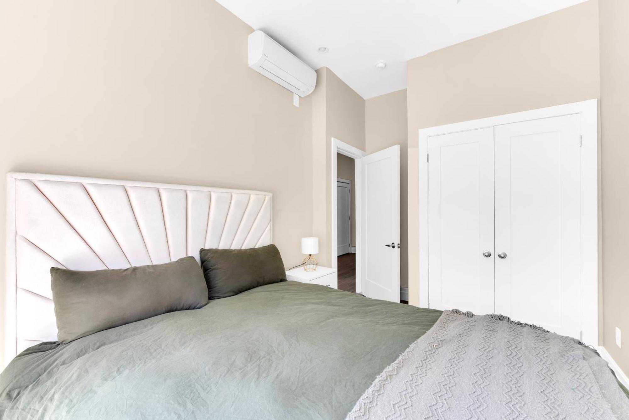 Charming 2Br Bkyrd Near Williamsburg Apartment New York Exterior photo